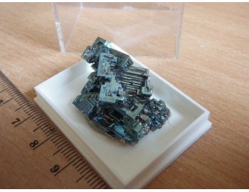 Bismut krystal č.43