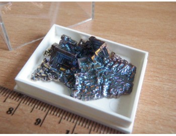 Bismut krystal č.42