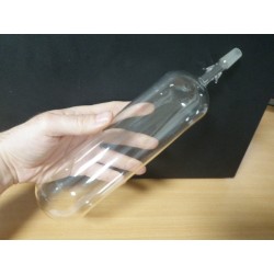 Baňka se zábrusem o objemu 550ml