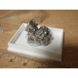 Bismut krystal č.55