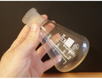 Baňka kuželová 250ml NZ29/32 - bazar
